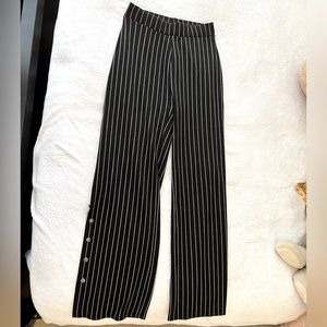 Pin strip flare with slit pant
